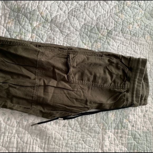 Community cargo pants - Picture 1 of 2